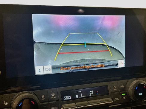 Used 2025 Toyota Grand Highlander AWD image 23