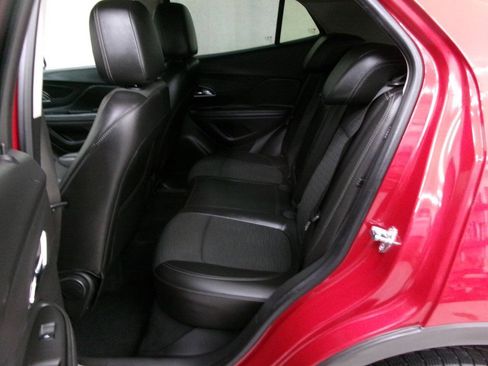 Used 2015 Buick Encore FWD image 14