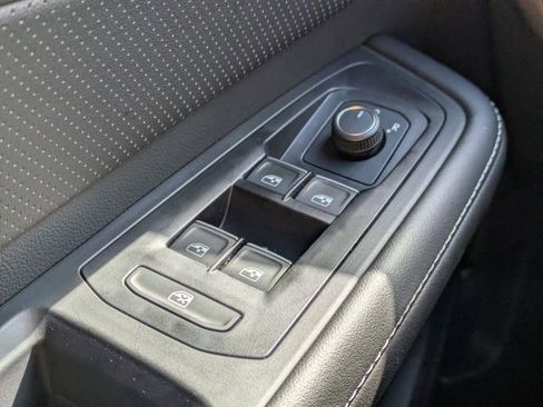 Used 2026 Volkswagen Atlas Cross Sport SE image 26