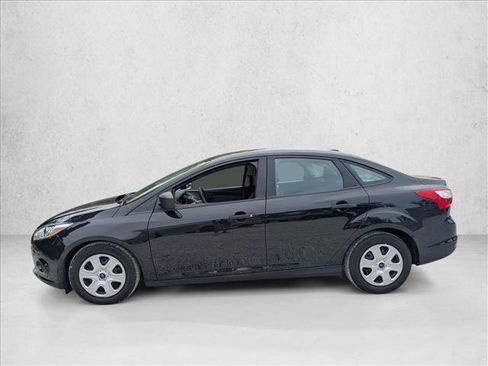 Used 2012 Ford Focus S FWD image 8
