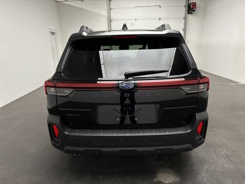 New 2026 Subaru Outback Limited AWD/4WD image 7