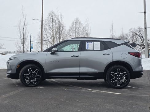 Certified 2023 Chevrolet Blazer RS w/ Driver Confidence II Package image 25