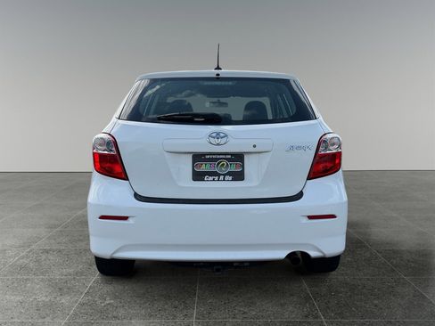 Used 2012 Toyota Matrix L FWD image 5