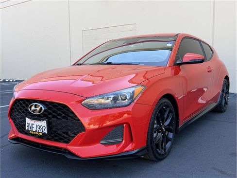 Used 2019 Hyundai Veloster Turbo R-Spec FWD image 3