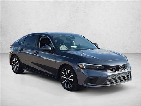 Used 2023 Honda Civic EX-L image 3