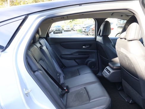 Used 2023 Nissan Ariya AWD image 38