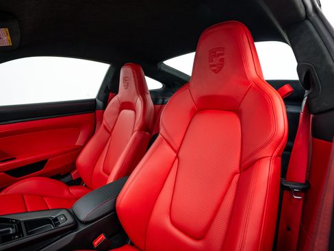 Certified 2024 Porsche 911 GT3 RWD image 26