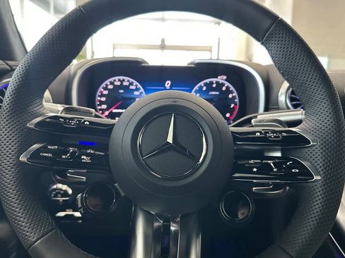 New 2026 Mercedes-Benz SL 63 AMG 4MATIC image 22