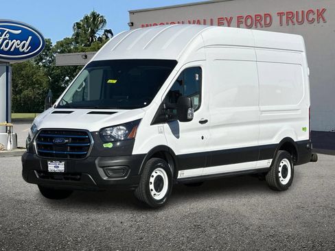Used 2022 Ford E-Transit 148 High Roof w/ Load Area Protection Package RWD image 8