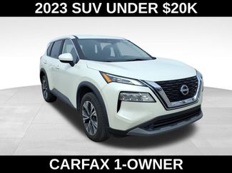 Used 2023 Nissan Rogue SV video 2