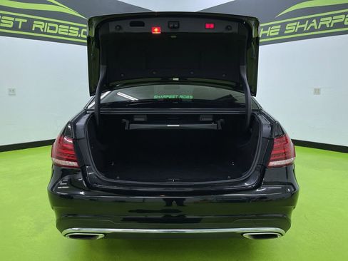 Used 2016 Mercedes-Benz E 350 4MATIC Sedan w/ Premium Package image 9