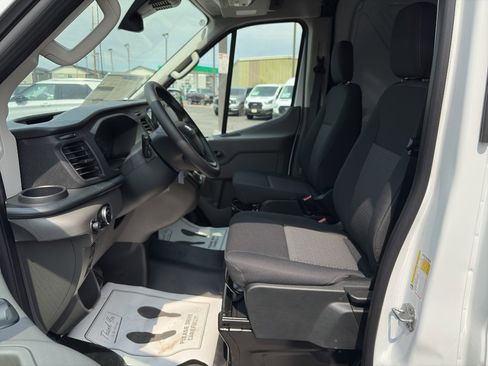 New 2025 Ford Transit 250 148 Medium Roof Extended AWD image 17