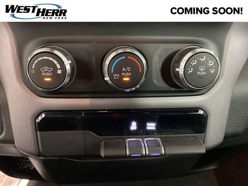 Used 2023 RAM 1500 Big Horn AWD/4WD image 5
