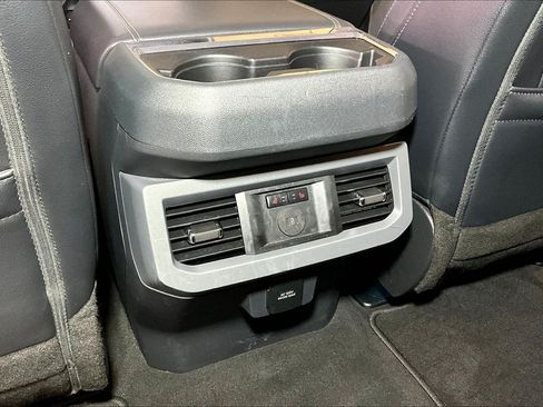 Used 2026 Ford F250 Lariat AWD/4WD image 12