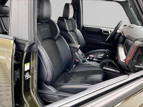 Certified 2025 Ford Bronco Raptor w/ Interior Carbon Fiber Pack AWD/4WD image 7