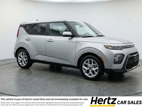 Used 2025 Kia Soul LX w/ LX Technology Package FWD image 1