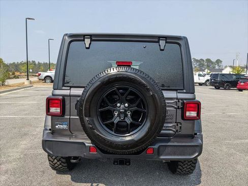 Certified 2025 Jeep Wrangler Unlimited Sport S 4xe AWD/4WD image 18
