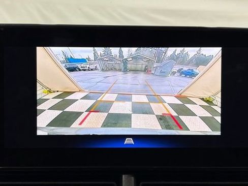 Used 2025 Chevrolet Trax LT w/ LT Convenience Package image 34