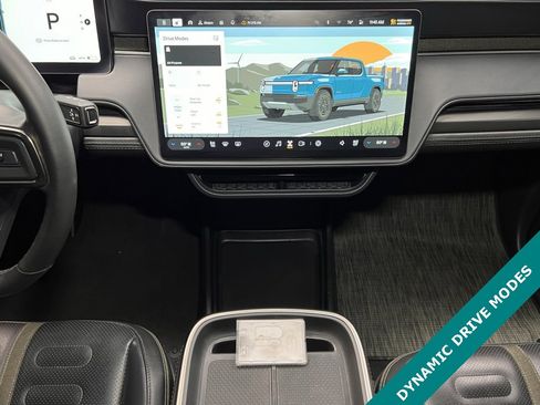 Used 2025 Rivian R1T Adventure image 6