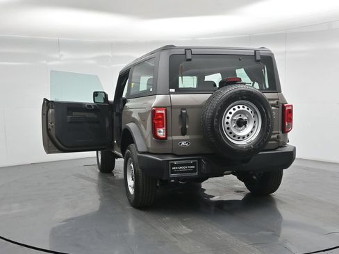 New 2026 Ford Bronco 2-Door AWD/4WD image 29