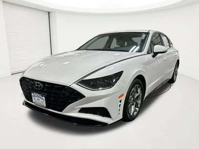 Certified 2023 Hyundai Sonata SEL w/ Preferred Accessory Package