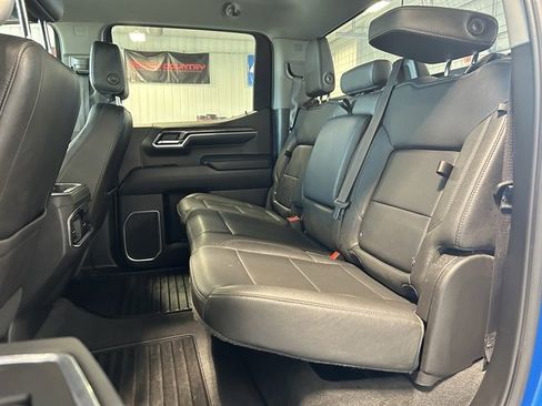 Used 2022 Chevrolet Silverado 1500 LTZ w/ Z71 Off-Road Package image 16