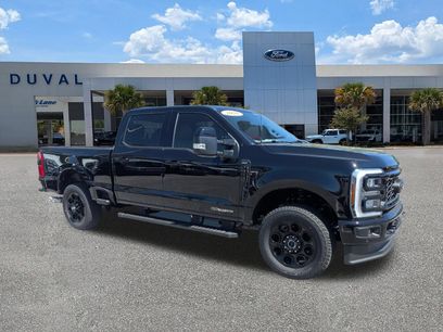 New 2026 Ford F350 Lariat w/ Black Appearance Package