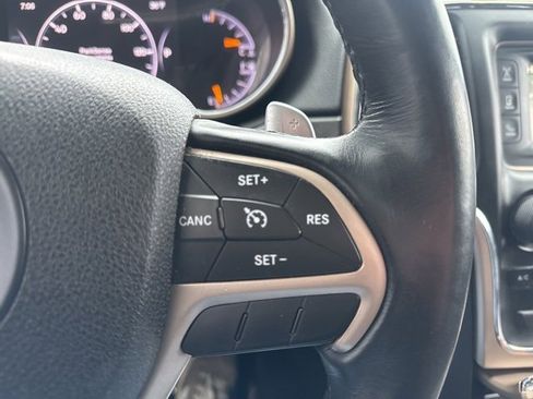 Used 2016 Jeep Grand Cherokee Laredo w/ Quick Order Package 23E image 14