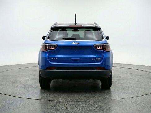 Used 2025 Jeep Compass Limited AWD/4WD image 7