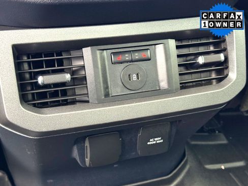 Used 2023 Ford F250 Lariat w/ FX4 Off-Road Package image 20