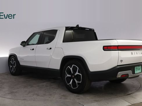 Used 2023 Rivian R1T Adventure AWD/4WD image 17