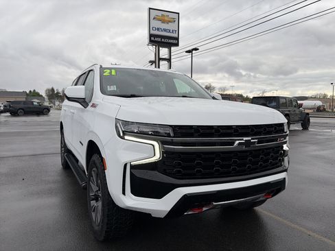 Used 2021 Chevrolet Tahoe Z71 AWD/4WD image 1