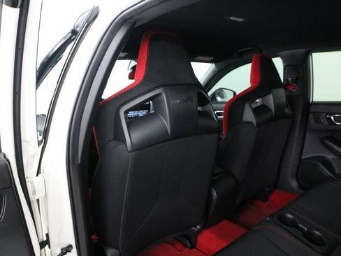 Used 2025 Honda Civic Type R image 38