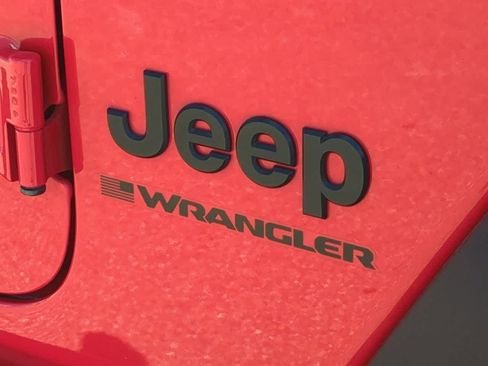 Used 2024 Jeep Wrangler Unlimited Sport AWD/4WD image 11