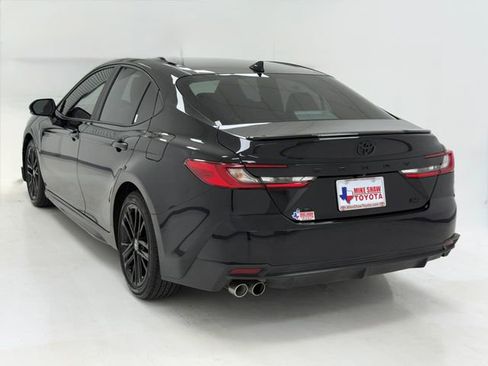 Used 2025 Toyota Camry SE w/ Multimedia Upgrade Package FWD image 38