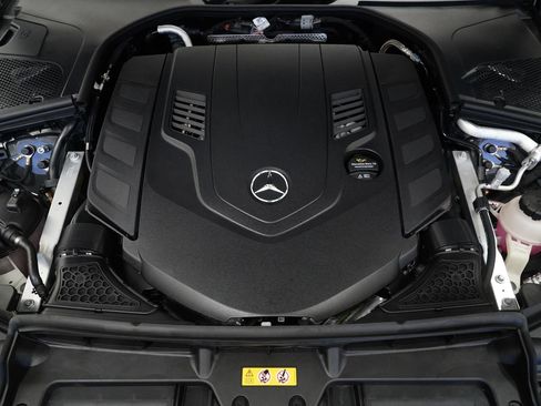 New 2026 Mercedes-Benz S 580 4MATIC Sedan image 33