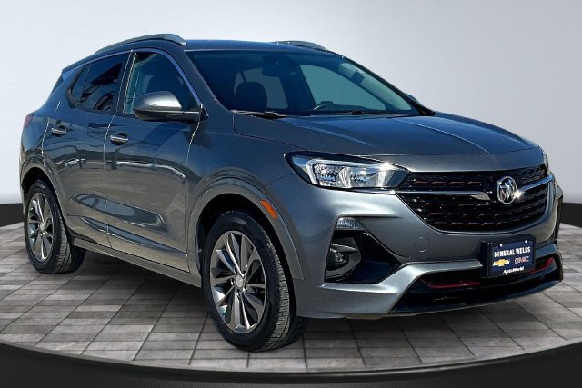 Used 2022 Buick Encore GX Select w/ Sport Touring Package FWD image 3
