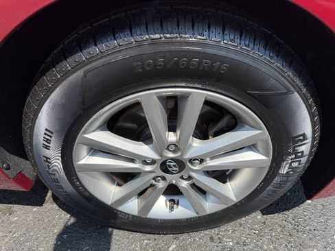 Used 2016 Hyundai Sonata SE FWD image 12