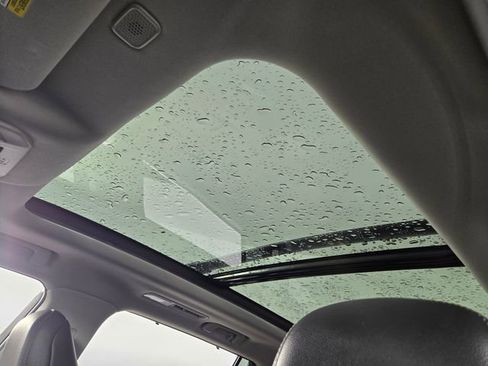 Used 2023 Toyota Highlander Platinum image 21