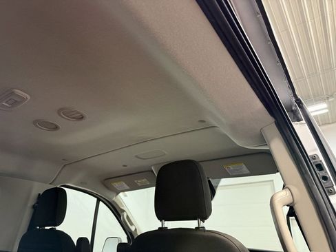 Used 2023 Ford Transit 350 XLT image 21