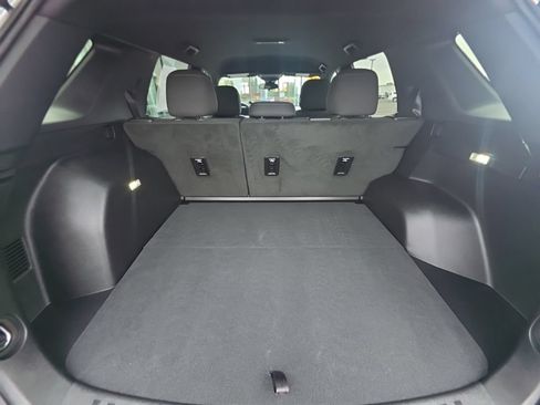 Used 2026 Chevrolet Equinox LT AWD/4WD image 13