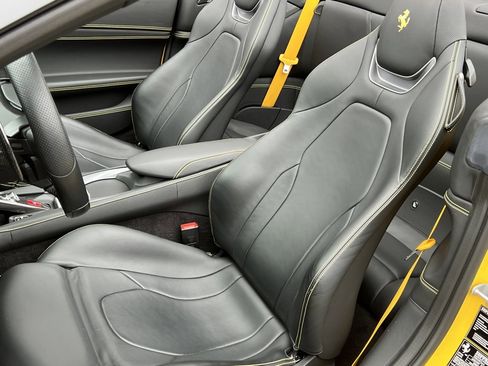 Used 2022 Ferrari Portofino M image 20