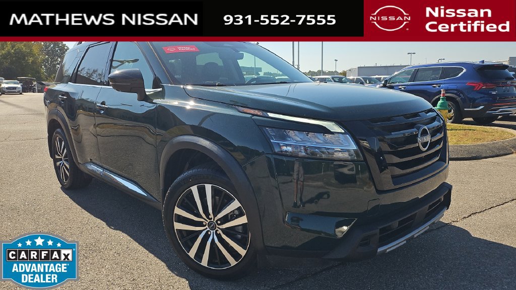Certified 2025 Nissan Pathfinder Platinum w/ Black Appearance Package AWD/4WD image 1
