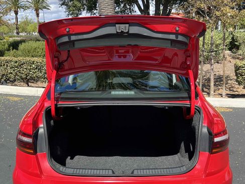 Used 2019 Volkswagen Jetta S image 64