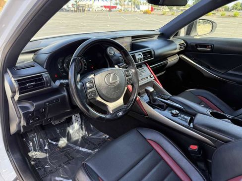 Used 2019 Lexus IS 300 w/ Navigation Package RWD image 15
