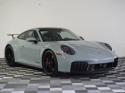 Used 2026 Porsche 911 Carrera GTS RWD image 7