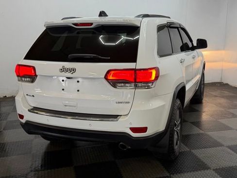 Used 2021 Jeep Grand Cherokee Limited image 10