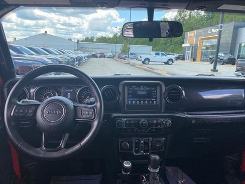 Used 2022 Jeep Wrangler Unlimited Sport AWD/4WD image 17