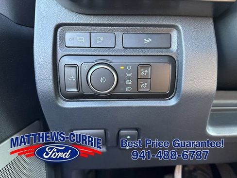 Used 2023 Ford F250 Lariat w/ Sport Appearance Package AWD/4WD image 27