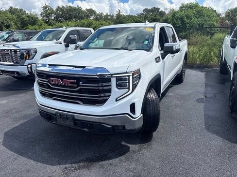 Used 2025 GMC Sierra 1500 SLT AWD/4WD image 1